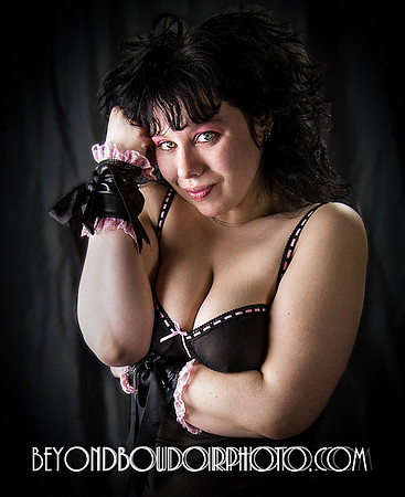 Portland, Oregon, Vancouver, Washington, erotic, engagement, intimate, photographer, photography, studio, discrete, portraits, couples, photoshoot, professional, photos