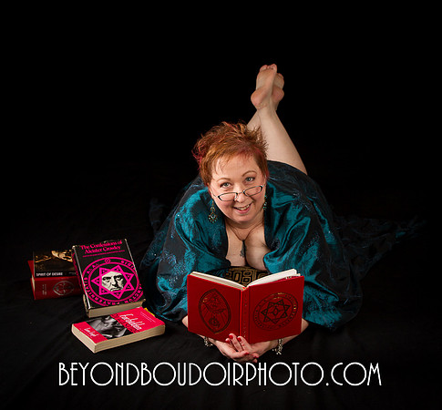 Portland, Oregon, Vancouver, Washington, erotic, engagement, intimate, photographer, photography, studio, discrete, portraits, couples, photoshoot, professional, photos
